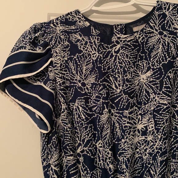 Blue and white dress - Picture 2 of 3